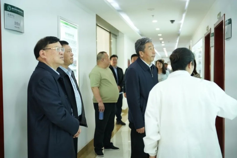 山西省供銷合作社聯(lián)合社黨組書記、理事會主任高建軍一行蒞臨公司調(diào)研指導(dǎo)